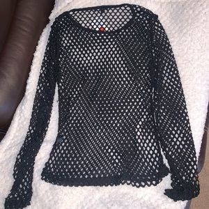 Fish net black shirt